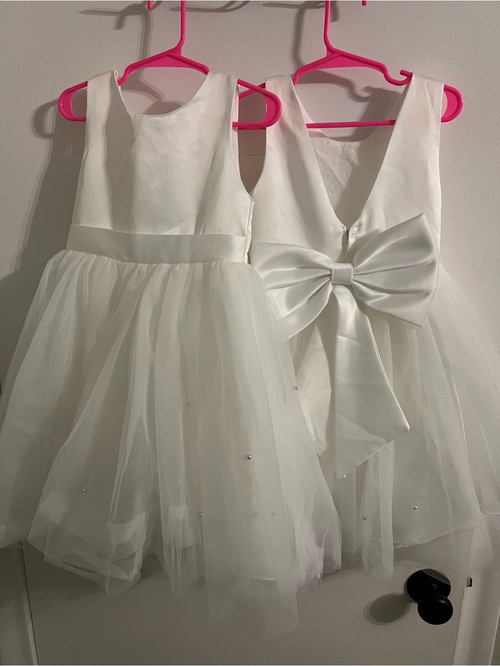 Elegant White Tulle Flower Girl Dress with Bow